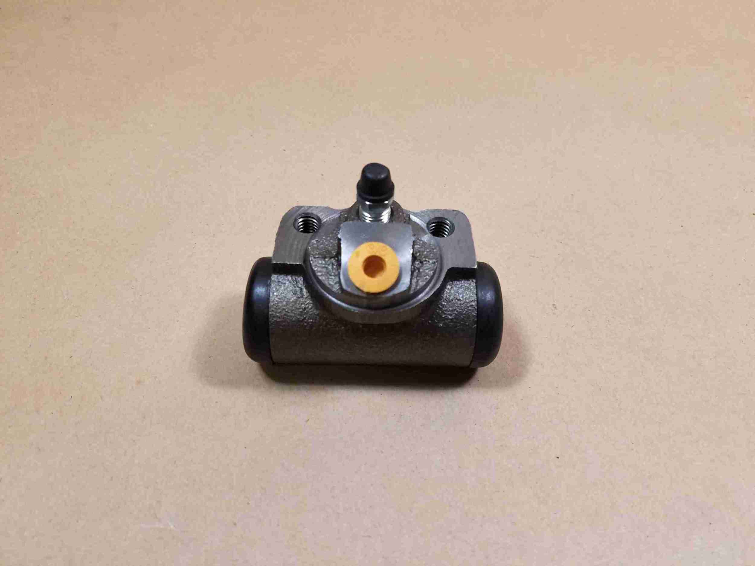 1965-68 LH & RH Rear Wheel Cylinder..All P/8 15/16 Bore USA TYPE