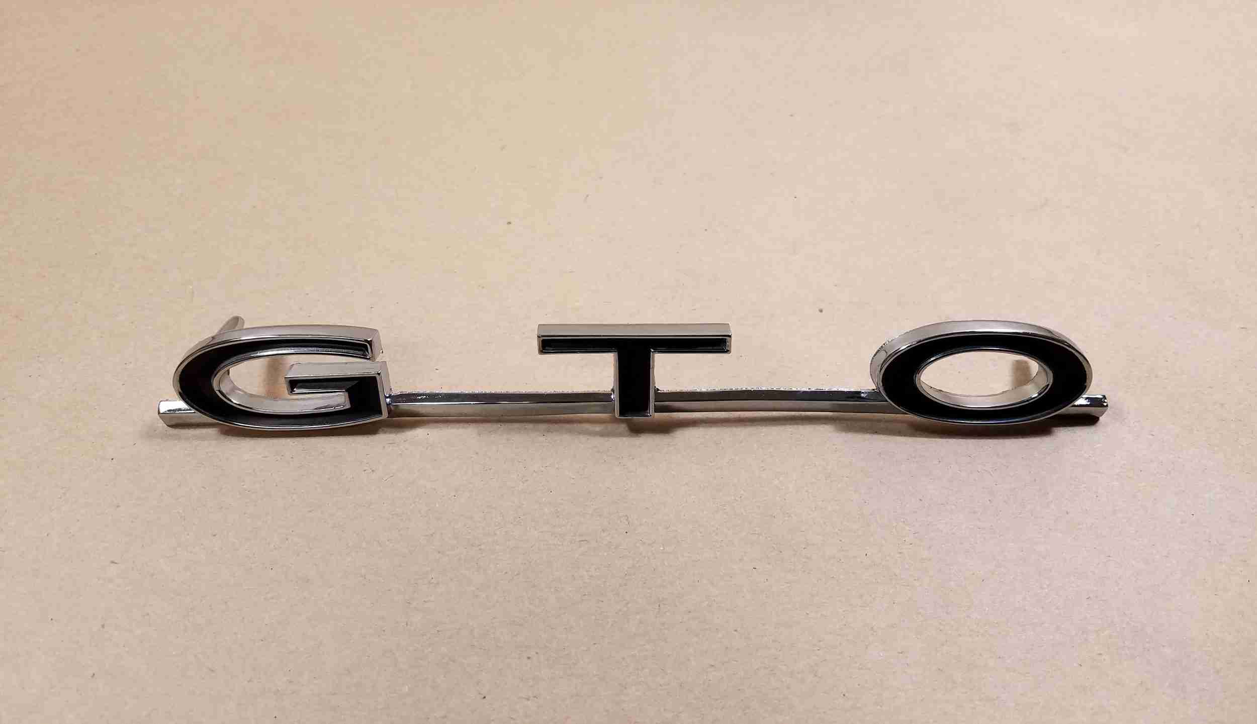 1964-67 GTO 1/4 panel 'GTO" name plate