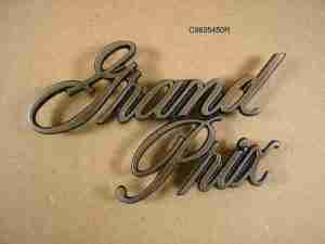 1971-72 Emblem, Decklid Script, 1971-72 Grand Prix